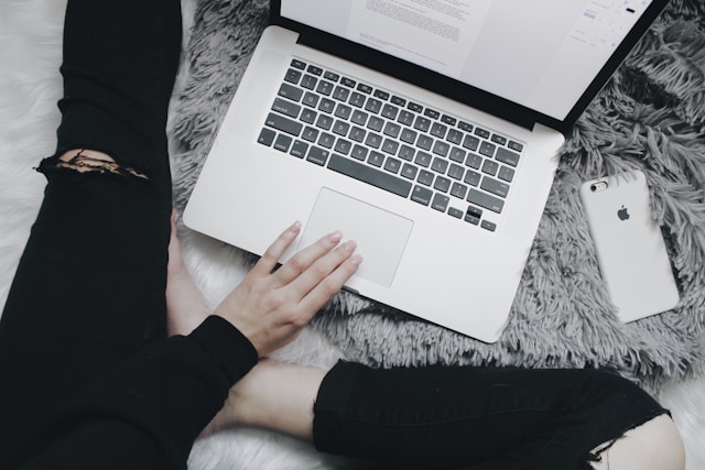 7 Best Laptops for Students in 2025